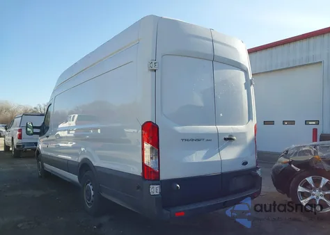 2018 Ford Transit-350 z USA, uszkodzony, nr VIN 1FTBW3XM8JKB31104